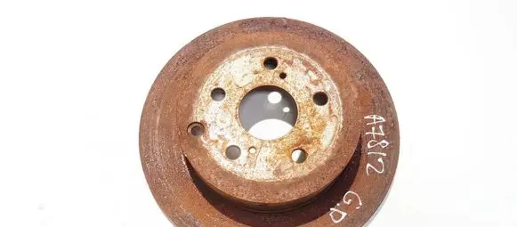 Toyota Verso Rear brake disc neventiliuojamas