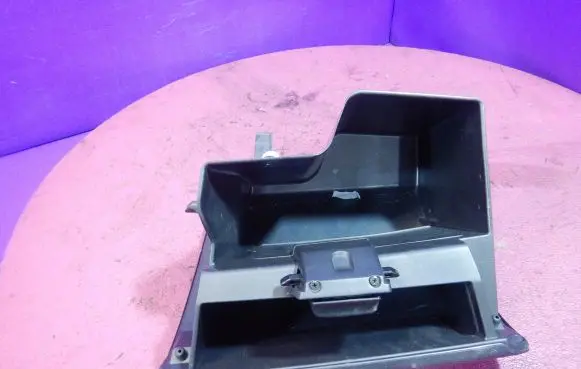 Mazda 2 Glove box DF7164161