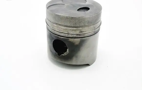 Mercedes-Benz 100 W631 Piston 10032265109