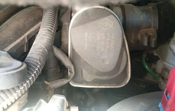 Renault Modus Throttle body valve