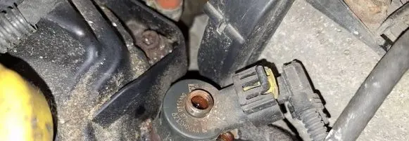 Opel Zafira B Fuel injector 0445110276