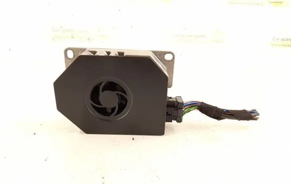 Mercedes-Benz E W212 Sound amplifier 2118705189 E1415855
