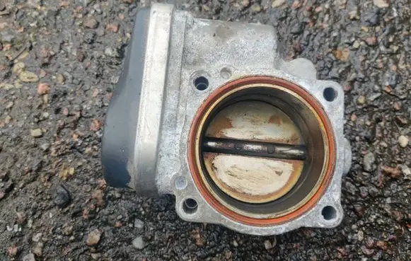BMW 5 E60 E61 Throttle valve 1354750244405 13547502444 7502444