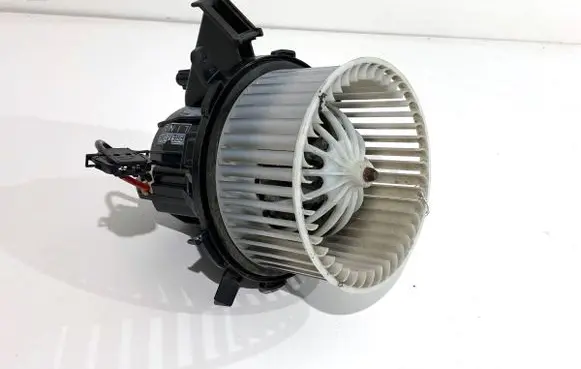 Heater fan/blower