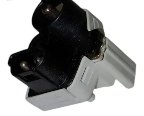 Mercedes-Benz E W124 Cruise control relay 0075422917