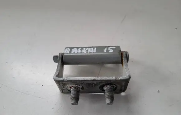 Nissan Qashqai Tailgate/trunk/boot hinge