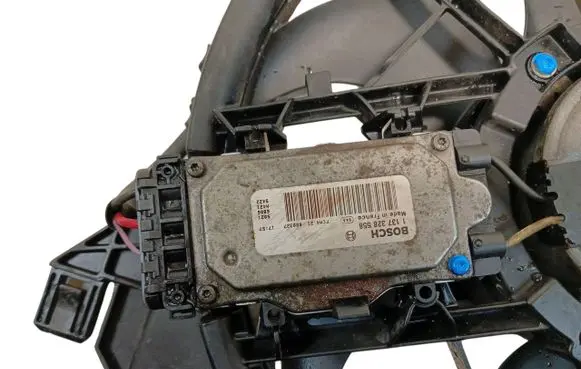 Volvo V50 Air conditioning (A/C) fan (condenser) 