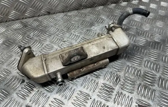 KIA Sorento EGR valve cooler 284602F700 40424094601