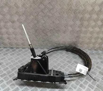 Audi Q2 - Gear shifter/selector 5WA711266A 5WA711265A