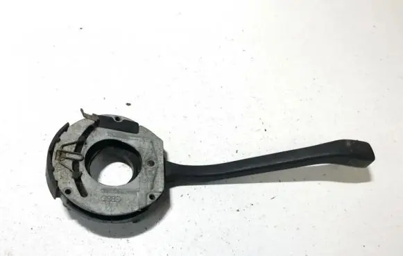 Volkswagen Golf I Indicator stalk 8193dotsaeqb77