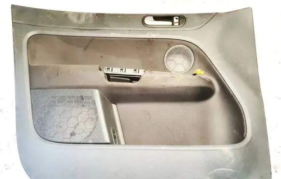 Volkswagen Golf Plus Front door card panel trim 5m0868079a
