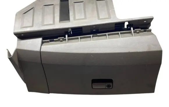 Nissan Murano Z50 Glove box 68108CA000