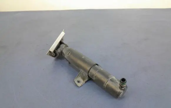 Jaguar XF X250 Windshield washer spray nozzle 