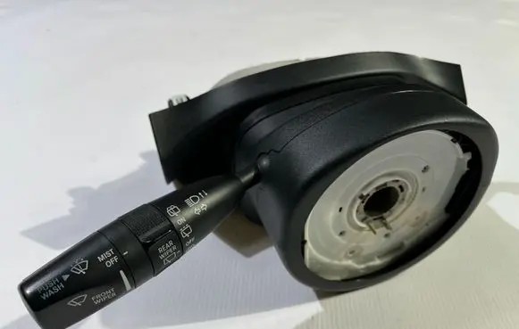 Dodge Durango Steering wheel column trim 5VN53DX9