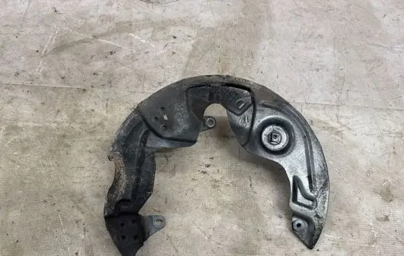 Peugeot 308 Front brake disc dust cover plate 9830991480