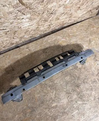 Opel Meriva A Front bumper mounting bracket