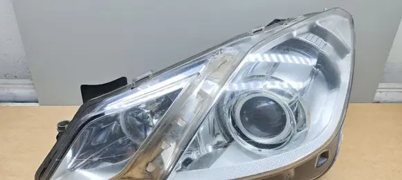 Mercedes-Benz E C207 W207 Headlight/headlamp A2078204361