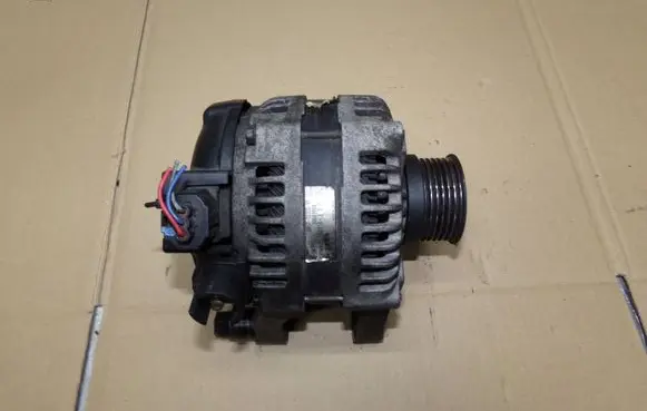 Volvo V50 Generator/alternator 3M5T10300YC