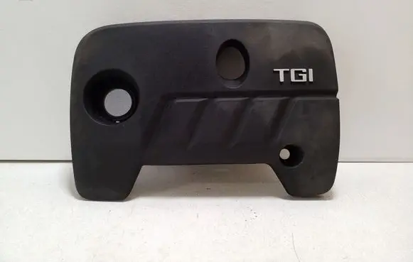 Engine cover (trim)