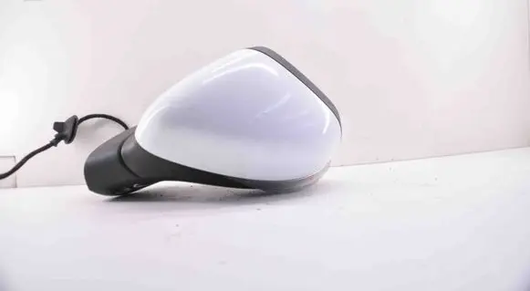 Front door electric wing mirror