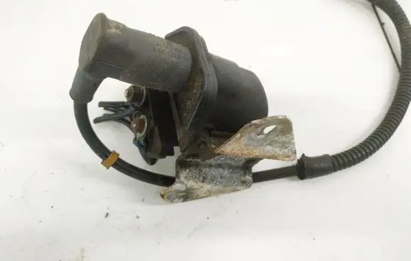 Mercedes-Benz 190 W201 High voltage ignition coil