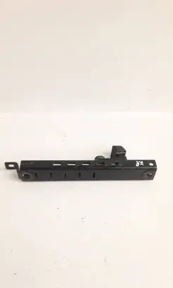 Volkswagen Transporter - Caravelle T4 Seat belt height adjuster 7d06578933