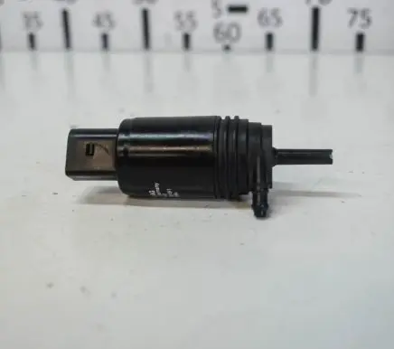 Skoda Superb B6 (3T) Windscreen/windshield washer pump 1K5955651