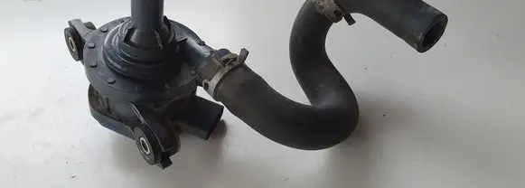 Toyota Prius (XW50) Webasto circulation pump for autonomous heater 