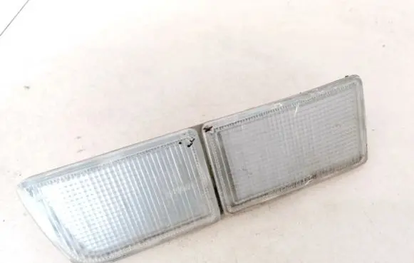 Volkswagen Golf III Front reflector 084411609LF 08-441-1609LF