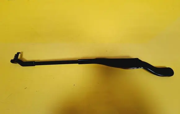 Mercedes-Benz E W211 Front wiper blade arm A2118200344