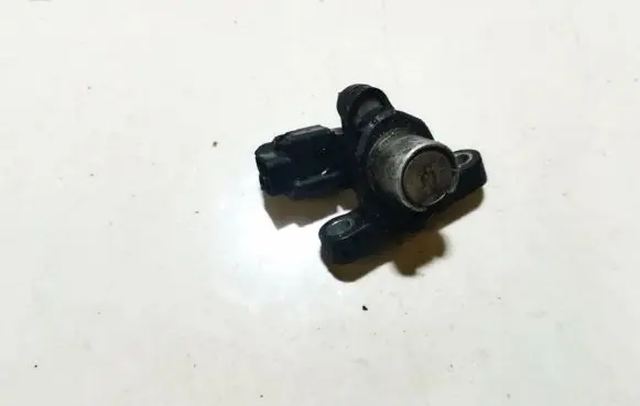 Volvo V70 Crankshaft position sensor 30637803