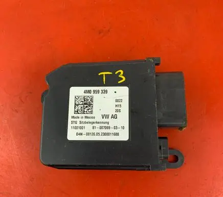 Audi A4 S4 B9 Seat control module 4M0959339