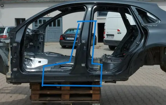 Porsche Macan (95B) Pillar (middle) 