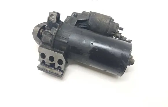 BMW 5 F10 F11 Starter motor 7801203 20110301 0001115069