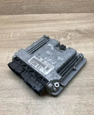 Toyota Auris 150 Engine control unit/module ECU 8966102E10 0281013413