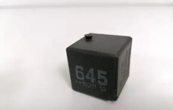 Audi Q7 4L Other relay 4H0951253A