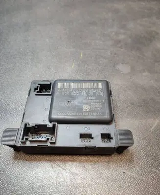 Door central lock control unit/module