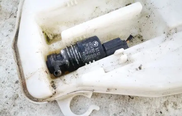 BMW X5 E70 Windscreen/windshield washer pump 6712693416001