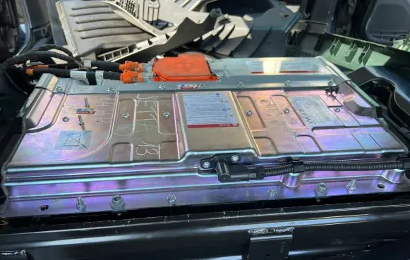 Volkswagen Jetta VI Hybrid / electric car battery 5C6915590D