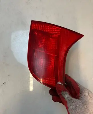 Audi A4 S4 B7 8E 8H Tailgate rear/tail lights 8E9945094