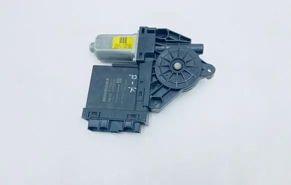 Volvo XC90 Front door window regulator motor 31453356