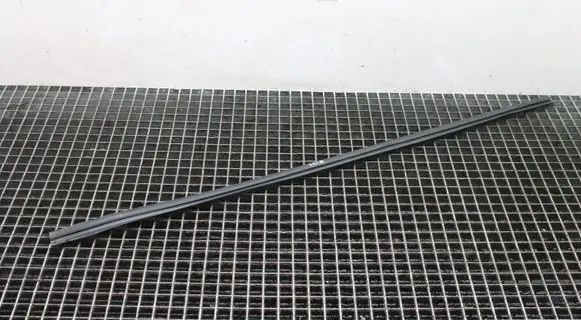 Nissan X-Trail T33 Sill