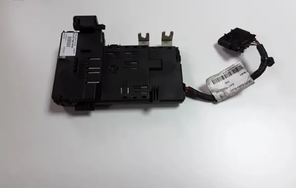 Volvo XC70 Fuse module 31337183