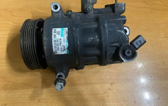 Seat Ibiza IV (6J,6P) Air conditioning (A/C) compressor (pump) 5N0820803 072162038B4 R134A1701P