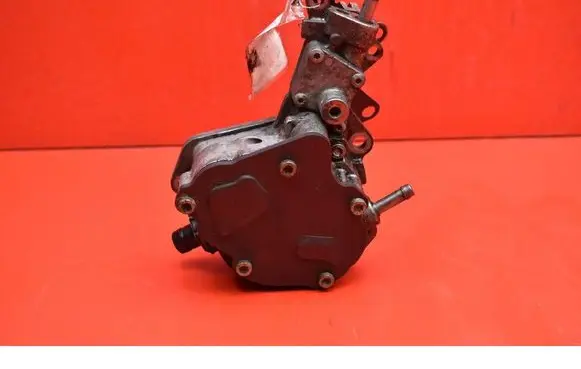Skoda Octavia Mk2 (1Z) Vacuum pump 038145209N