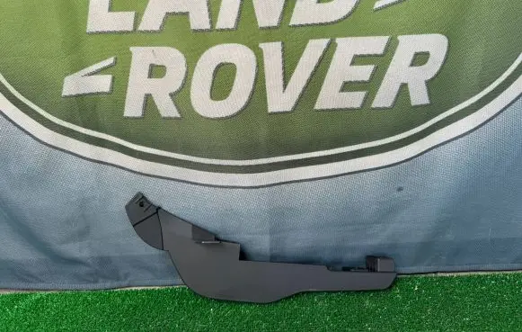 Land Rover Discovery 5 Mudguards set HY3M17F017AA