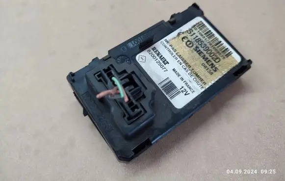Renault Megane II Immobilizer control unit/module 8200125077