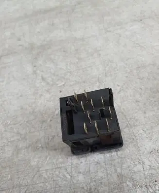 Volkswagen PASSAT B3 Light switch 357941531