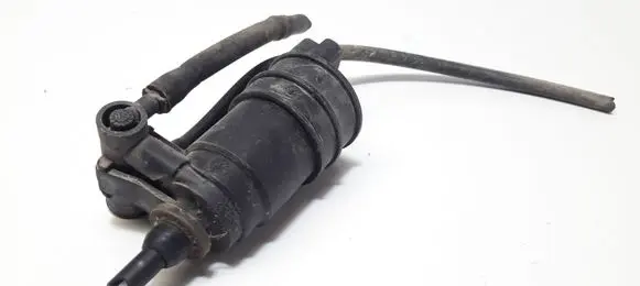 Renault Megane I Windscreen/windshield washer pump 430702A