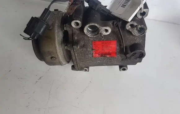 Mitsubishi Montero Air conditioning (A/C) compressor (pump) MR360532 MSC105C